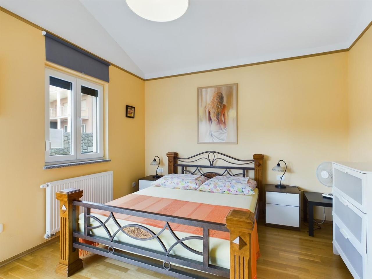 Villa Vila Ловран Екстериор снимка